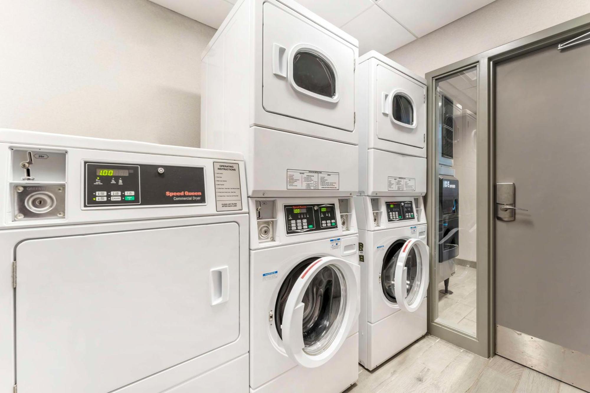 Best Western Plus Cranberry-Pittsburgh North Cranberry Township Εξωτερικό φωτογραφία